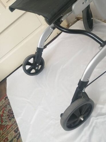 Hodalice, štake, štapovi za hodanje, kolica za hodanje: Nemacka aluminijumska hodalica-setalica, sa 4 tocka, marke ROLLATOR — 8