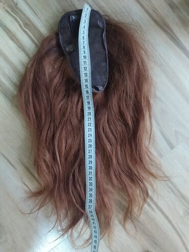 Perike i klipse: Tupeprirodna kosa . dužina 47 cm . težina 140 grama . braonkasto na lalafo.rs — 6 Perike i klipse: Tupeprirodna kosa . dužina 47 cm . težina 140 grama . braonkasto — 6