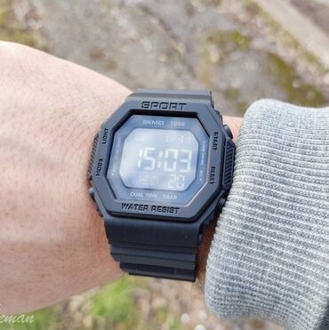 Спортивные: Аналог G-Shock от Skmei. Функции часов: два времени; секундомер;