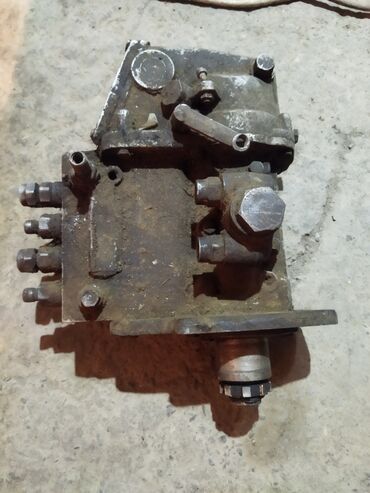 Другой транспорт: Продаю электро компрессор, стоп фонарики для газель, канистры, шины — 7