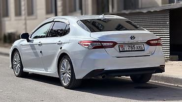 венто на обмен: Toyota Camry: 2020 г., 2.5 л, Автомат, Гибрид, Седан — 4