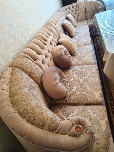 мягкий диван угловой: Угловой диван, цвет - Бежевый, Новый