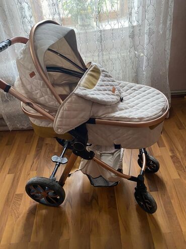 uşaq üçün avtomobil oturacağı: Rəxşəndə🦋 Kalyaska satılır. Qiymət 65 manat. Qış çexolu var amma