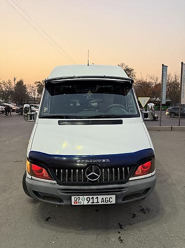 x class: Mercedes-Benz Спринтер: 2002 г., 2.2 л, Механика, Дизель, Бус — 1