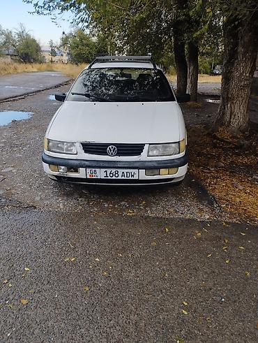 другие детали кузова: Volkswagen Passat Variant: 1993 г., Механика, Бензин, Универсал — 4