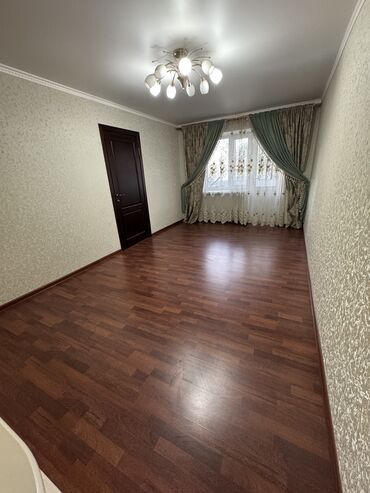 stroka kg продажа квартир: 2 комнаты, 48 м², 104 серия, 4 этаж, Евроремонт