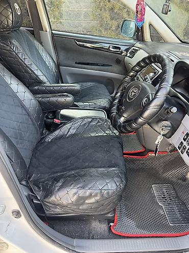 Toyota: Toyota Ipsum: 2002 г., 2.4 л, Автомат, Газ — 12