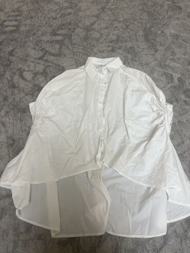 женская рубашка размер м: Блузка