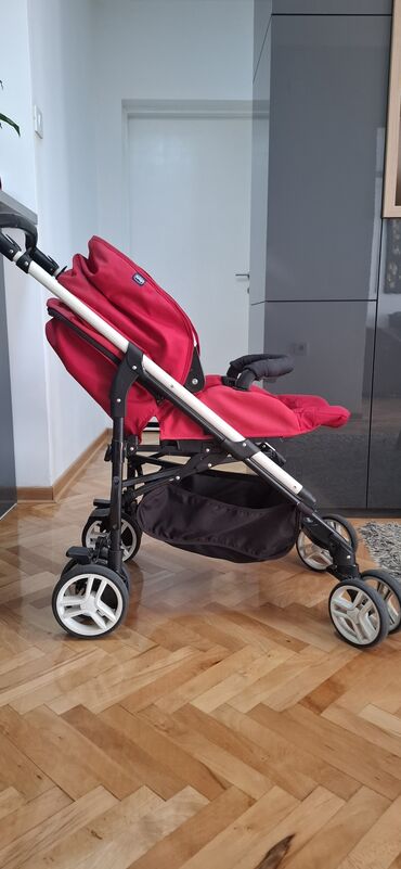 Kolica za bebe: Chicco trio set za bebe – kolica, auto-sedište i korpa - Komplet 3 u — 2
