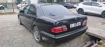 w211 5: Mercedes-Benz E-Class: 2000 г., 3.2 л, Автомат, Бензин, Седан — 3