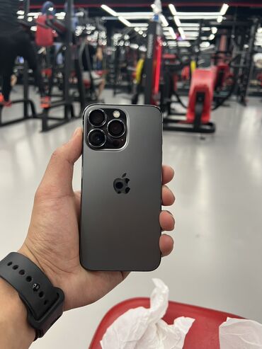 телефон 15000: IPhone 13 Pro, Б/у, 256 ГБ, Black Titanium, Защитное стекло, Чехол, Коробка, 84 %