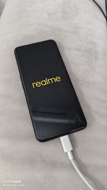 камера видеонаблюдения с передачей на телефон с сим картой: Realme Q5, Б/у, 128 ГБ, цвет - Черный, 2 SIM