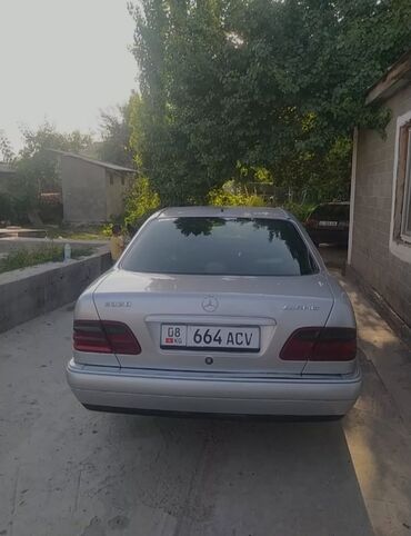купить шины michelin бу: Mercedes-Benz 220: 1995 г., 2.2 л, Механика, Дизель, Седан