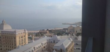 Yeni tikili: Bayıl, 4 otaqlı, Yeni tikili, m. İçərişəhər, 177 kv. m -da lalafo.az — 21 Yeni tikili: Bayıl, 4 otaqlı, Yeni tikili, m. İçərişəhər, 177 kv. m — 21