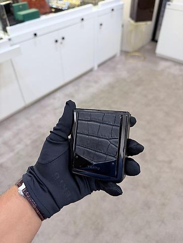 Vertu: Vertu 512 GB, rəng - Qara — 12