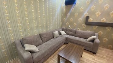 Divan və kreslo dəstləri: Künc divan, İşlənmiş, Açılan, Bazalı, Parça, Çatdırılma yoxdur