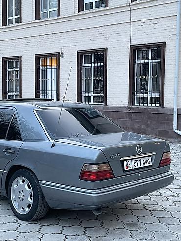 Mercedes-Benz: Mercedes-Benz E-Class: 1993 г., 2.8 л, Автомат, Бензин, Седан — 9