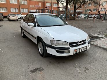 Opel: Opel Omega: 1999 г., 2 л, Механика, Бензин, Седан — 8