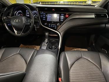 camry 75 se: Toyota Camry: 2020 г., 2.5 л, Автомат, Бензин, Седан — 4
