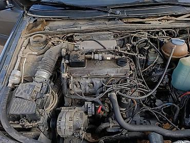 Volkswagen: Volkswagen Passat: 1995 г., 2 л, Механика, Бензин, Седан — 11