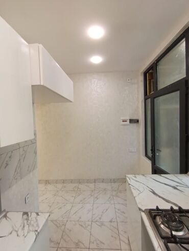 Köhnə tikili: Bakı, 2 otaqlı, Köhnə tikili, m. Sahil, 30 kv. m — 17