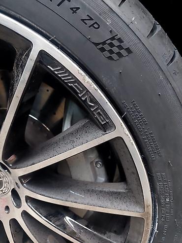 bridgestone: İşlənmiş Şin Bridgestone 285 / 40 / R 20 — 9
