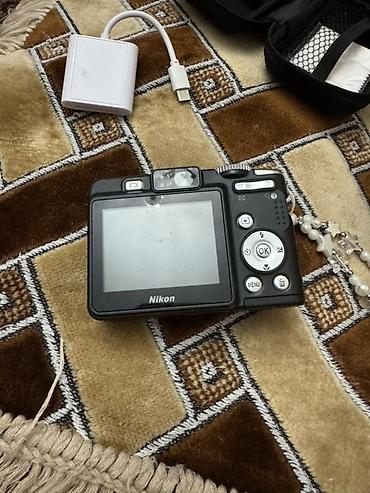 nikon: Компактная фотокамера Nikon Coolpix P50 - Матрица 8.1 Мп. - Объектив — 3