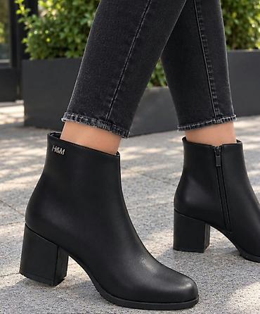 elegantne ženske čizme: Čizmice
36-41
3999din
OR💥 — 5