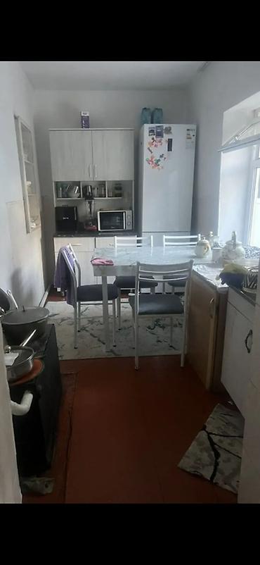 тынчтык конушу дом: 60 м², 4 бөлмө, Чогуу жашоосу жок — 4