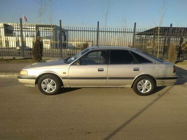 Mazda: Mazda 626: 1989 г., 2 л, Механика, Газ, Хэтчбэк — 8