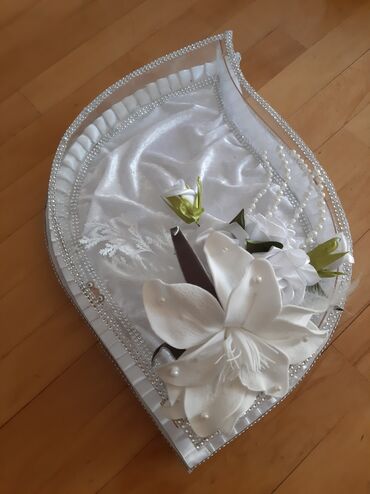 Xonça: Tezdir iślenmeyiib 
26eded 
hamisi birlikdə 1000 AZN — 11