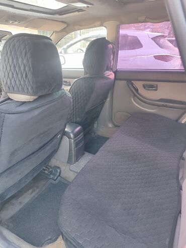 Subaru: Subaru Outback: 1999 г., 2.5 л, Автомат, Газ, Универсал — 10