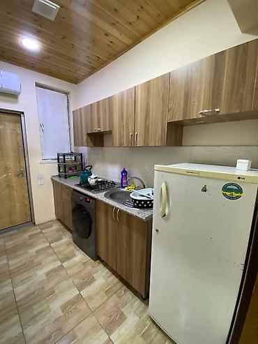 ucuz ev: Otaq yoldaşı xanım axtarılır 🏠 2 otaqlı kirayə evdə 2 nəfər xanım — 4