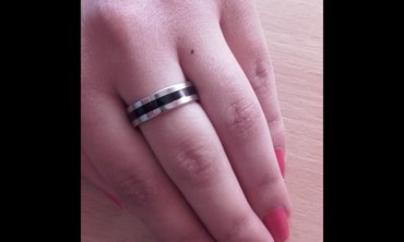 Oprema: Nakit - prsten. Prsten od nerđajućeg čelika. Veličina 6,5/14/54 /17