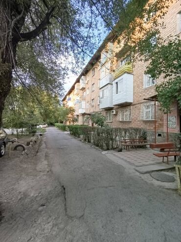 дом село раздольный: 2 комнаты, 42 м², Хрущевка, 4 этаж, Старый ремонт
