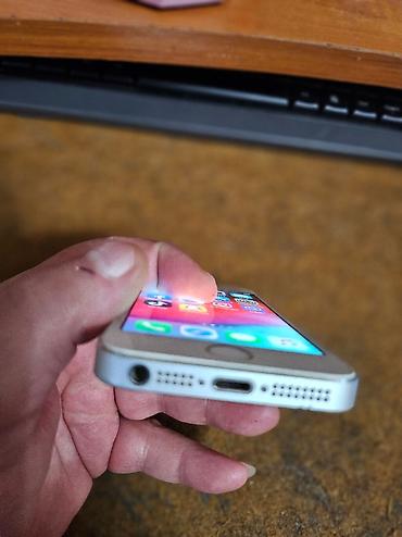 Apple iPhone: Apple iPhone 5S sivi/srebrni sa 16 gb memorije baterija dobra sim — 2