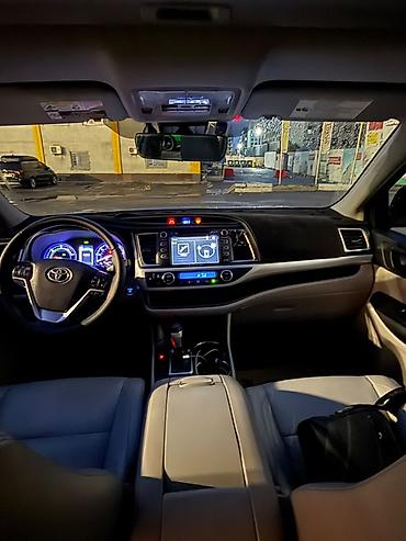 набор клю: Toyota Highlander: 2018 г., 3.5 л, Автомат, Гибрид — 2