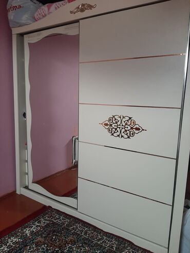 2ci əl kravat: Двуспальная кровать, Шкаф, Комод, 2 тумбы