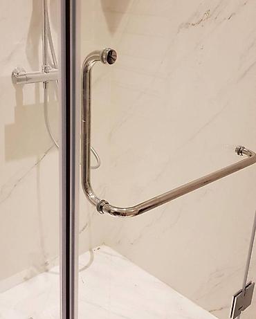 Душевые кабины: Угловая душевая перегородка, для многих именно она является — 4