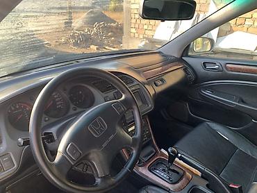 хюндай санта фе 2004: Honda Accord: 2001 г., 2.3 л, Автомат, Газ, Седан — 3