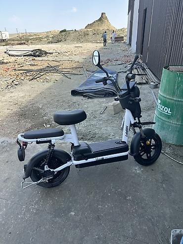 dvd diskleri: Yeni Elektrik samokat > 12", 251 - 350 Vt, > 45 km/s — 4