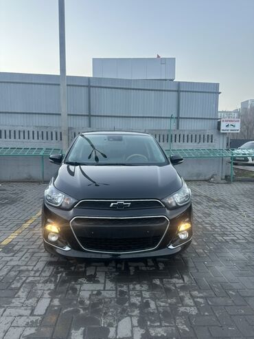 Chevrolet: Chevrolet Spark: 2017 г., 1 л, Вариатор, Бензин, Хэтчбэк — 1