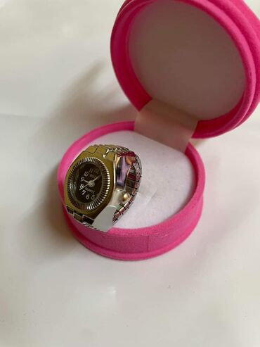 Prstenje: Prsten sat (Podesiv)
Cena:1000din — 19