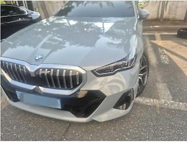 byd e1: BMW 5 series: 2026 г., Седан — 9