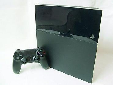vacuum sealer: U ponudi je Sony PlayStation 4 (Fat) sa naslova. Generacija: novija — 1