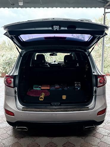 salon oturacaqlari: Hyundai Santa Fe: 2 l | 2011 il Krossover — 10