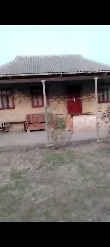 Həyət evləri və villaların satışı: 20 sot heyeti. Heyetinde dami heyvan saxlamgcun. hamam tualet — 6