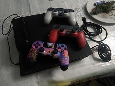 PS4 (Sony PlayStation 4): Игровая консоль Sony PlayStation 4 Pro (черная) с комплектом — 4