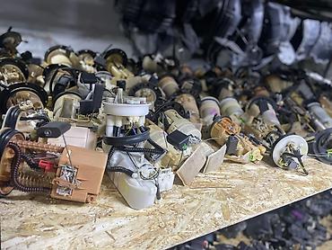 Бензонасосы: Бензонасос Toyota Б/у, Оригинал, Япония — 3