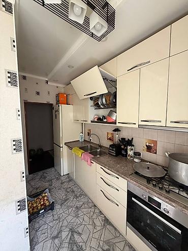 Продажа квартир: 4 комнаты, 76 м², 8 мкр 106 серия улучшенная, 6 этаж, Евроремонт at lalafo.kg — 16 Продажа квартир: 4 комнаты, 76 м², 8 мкр 106 серия улучшенная, 6 этаж, Евроремонт — 16